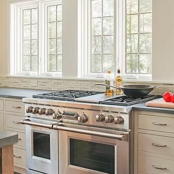 Windows Over Stove Design Ideas Kitchen Inspirations White, Kitchen Cabinets White, Shaker Style Kitchen Cabinets, Replacing Kitchen Countertops, Shaker Style Kitchens, Stainless Steel Oven, Kitchen Cabinet Styles, Kitchen White, Vent Hood