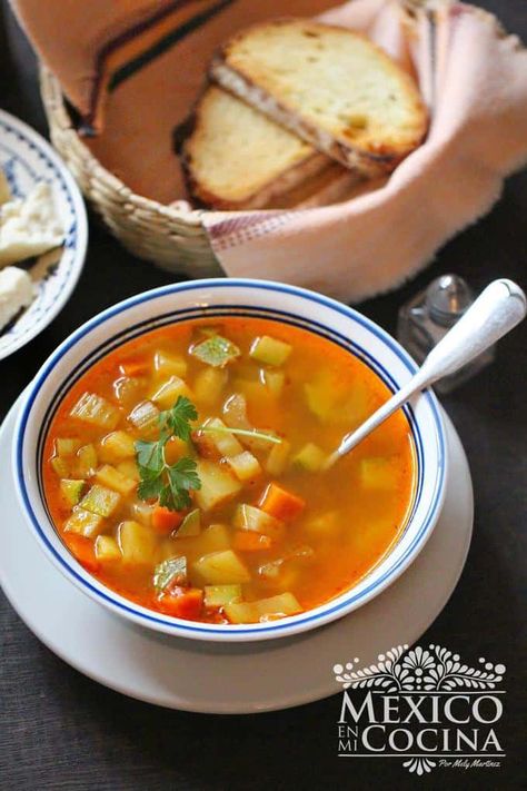 How to make an easy & delightful Mexican Vegetable Soup Recipe Mexican Vegetable Soup, Mexico In My Kitchen, Mexican Vegetables, Easy Vegetable Soup, Pantry Recipes, Carrots Potatoes, Vegetable Soup Recipe, Mexican Breakfast Recipes, Mexican Soup