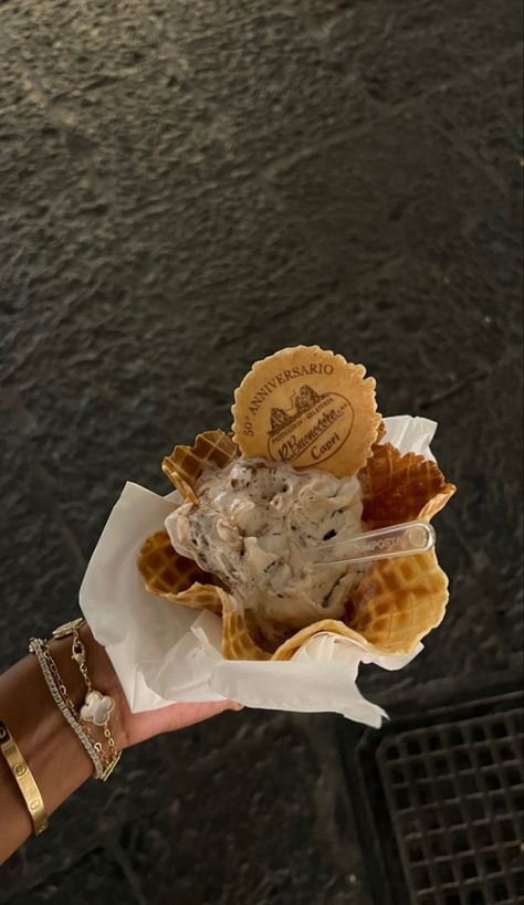 Gelato Italy Ice Cream Aesthetic, Italian Gelato Aesthetic, Gelato Branding, Gelato Aesthetic, Gelato Italy, Mediterranean Summer, Winter Mood, Cream Aesthetic, Italian Summer