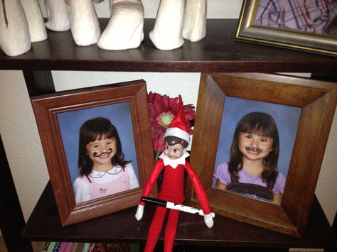 Day 2: use an expo marker to draw funny faces on picture frames. Naughty elf! Elf On The Shelf Drawing, Draw Funny Faces, Shelf Drawing, Funny Pranks For Kids, Elf Drawings, Pranks For Kids, Home Interior Ideas, Art For Kids Hub, Funny Sketches