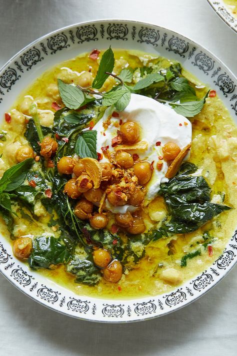 larger Pudding Chia, Spiced Chickpeas, Turmeric Recipes, Chickpea Stew, Nyt Cooking, Healthy Nutrition, Chickpeas, A Bowl, Soups And Stews