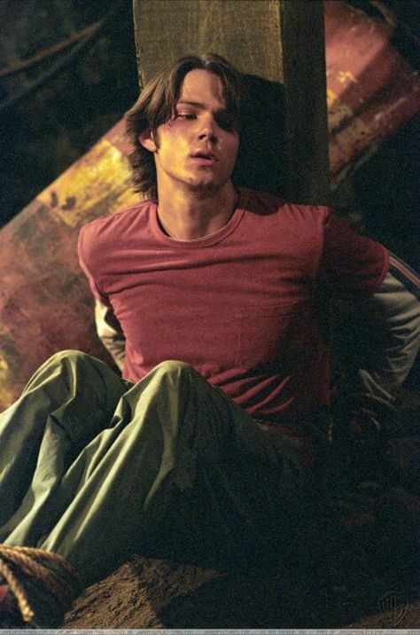 Ok why is it that when Sam and dean are tied up or badly hurt in the face, they are 10x more attractive? Or is that just me? Jared Padalecki, Sam Winchester, Winchester, His Eyes, A Man, Pants, Red, Trousers