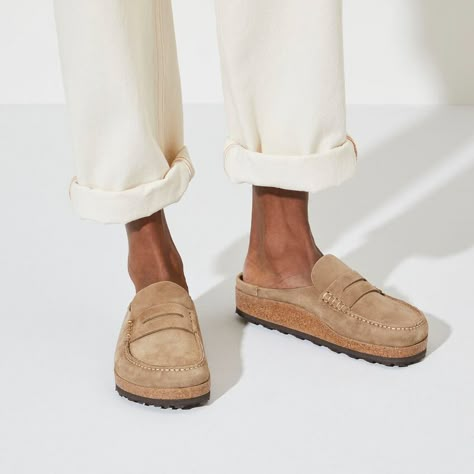 Naples Suede Leather Birkenstock Styles, Leather Clog, Naples, Capsule Wardrobe, Fashion Store, Birkenstock, Me Too Shoes, Suede Leather, Clogs