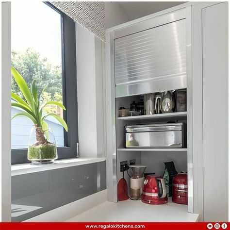 Corner solutions and rolling shutters in modular kitchens offer unparalleled convenience. Maximizing space utilization and providing easy access, they redefine practicality in kitchen design.
.
Contact us at +91-9971002673 for inquiries.

#Regalokitchens
#corners #rolling #shutters #home #interior #livingroomdecor #explore #explorefeed #interiordesigner #homeinterior #livingroom #modularfurniture #kitchen #storage Rolling Shutter, Modular Kitchens, Kitchen Manufacturers, Kitchen Corner, Modular Furniture, In Kitchen, Shutters, Home Interior, Kitchen Storage