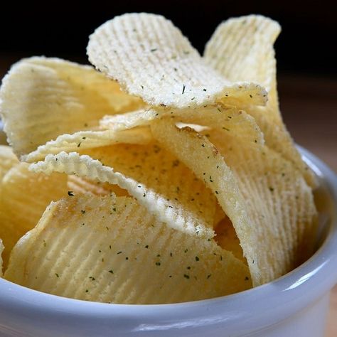 3am Snacks, Sour Cream And Onion Chips, Ruffles Chips, Candy Core, Onion Chips, Bday Food, Clam Dip, Food Aesthetics, Onion Dip