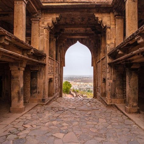 Raisen Fort is a historical edifice about an hour’s drive from Bhopal. In close proximity to such architectural and historic wonders as Sanchi Stupa, Raisen Fort still holds its own when it comes to beauty and awe. Over 800 years old, the history of Raisen Fort is complex and interesting as the edifice itself. A tour of Raisen Fort is recommended to truly understand the tapestry of Indian history and the pivotal role Bhopal plays in it. Jejuri Temple, Sanchi Stupa, Old Fort, Close Proximity, Indian History, A Gym, Best Hotels, Swimming Pool, Swimming Pools