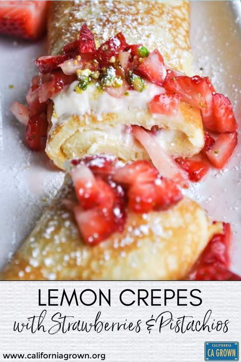 Pistachio Crepes, Fancy Crepes, Crepes With Strawberries, Crepes Recipe Breakfast, Crêpe Recipe, Crepe Recipe Savory, Best Crepe Recipe, Lemon Crepes, Lemon Creme