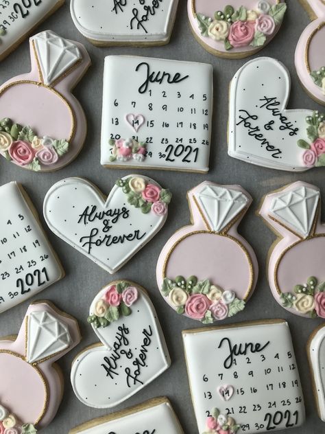 Wedding Cookies Wedding Cookies Decorated, Bride Cookies, Engagement Party Ideas, Wedding Shower Cookies, Bouquet Cake, Anniversary Cookies, Engagement Cookies, Bridal Cookies, Wedding Cake Cookies