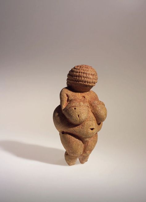 Stone Age Art, Venus Of Willendorf, Witch Tips, Ceramic Sculpture Figurative, Goddess Sculpture, Ancient Goddesses, Sculpture Art Clay, Ancient Statues, Prehistoric Art