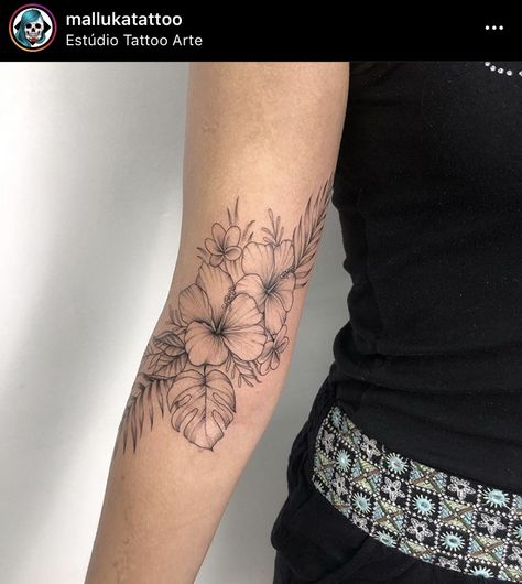 Upper Inner Arm Tattoo, Inner Tattoo, Pinapple Tattoos, Tattoo Men Ideas, Arm Tattoo Men, Arm Wrap Tattoo, Hawaiian Flower Tattoos, Plumeria Tattoo, Tropical Tattoo