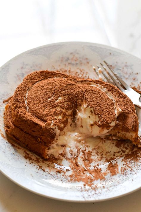 Tiramisu, Coffee Desserts Easy, Tiramisu French Toast, Easy Tiramisu Recipe, Easy French Toast Recipe, Classic French Toast, Tiramisu Recipe, Brunch Time, French Toast Easy