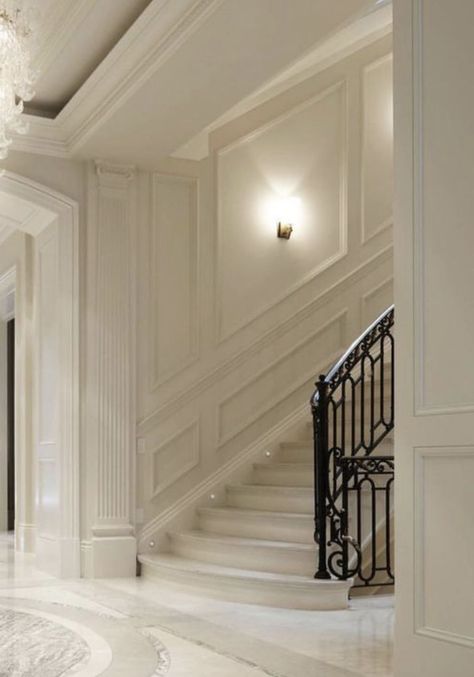 staircase design modern stair walls Stair Wall Moulding Ideas, Neoclassical Stairs, Staircase Wall Moulding Design, Staircase Design Modern Stair Walls, Classic Stairs Design, Stair Wall Design, Stair Moulding, Luxury Stairs, Stair Walls