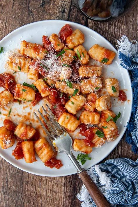 Gluten Free Gnocchi Recipes, Gluten Free Gnocchi, Frozen Pasta, Ricotta Gnocchi, Gnocchi Recipe, Homemade Gnocchi, Best Gluten Free Recipes, Gnocchi Recipes, Homemade Gluten Free