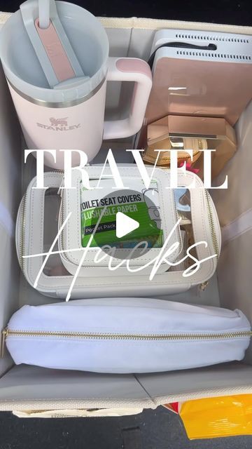 Car Travel Essentials Road Trips, Amazon Road Trip Essentials, Car Hacks For Road Trips, Packing Tips For Travel In Car, Car Essentials Bag, Car Bag Essentials, Amazon Travel Must Haves, Mini Emergency Kit, Road Trip Kit