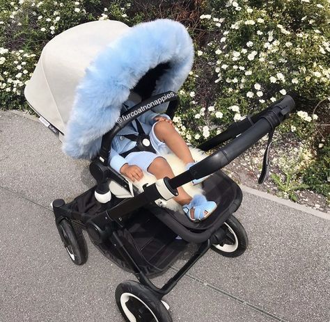 Made to order, pram hood fur trim! Handmade in the UK to fit the measurements of your pram! We can make these to fit any pram in over 50 colours!💖 Pram Accessories, Best Baby Prams, 49ers Outfit, Pram Sets, Moms Life, Future Aesthetic, Pram Liners, Stroller Reviews