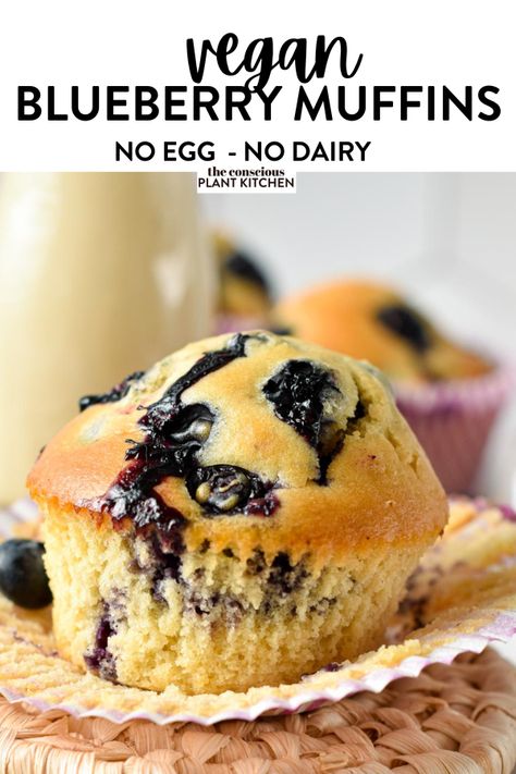 Vegan Blueberry Muffin Recipe, Vegan Breakfast Muffins, Quick Sweets, Vegan Blueberry Muffins, Banana Blueberry Muffins, Low Carb Low Fat Recipes, Berry Muffins, White Grape, Vegan Muffins