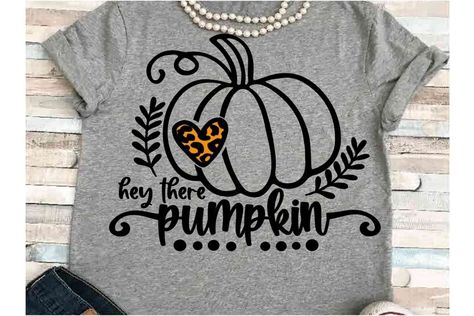 Chemise, Thanksgiving Svg Shirts, Fall Tshirt Designs Vinyl, Food T Shirt Design, Fall Shirt Ideas Vinyl, Fall Cricut Ideas, Fall Shirts Vinyl, Cricket Shirts, Diy Sublimation