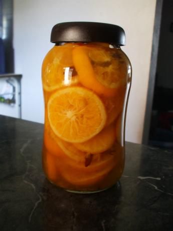 Sunny Southern Preserved Oranges. Haven't tried them yet, but we'll see how they taste! Preserved Oranges, Best Canning Recipes, Oranges Recipe, Provident Living, Canning Jam, Long Term Food Storage, Index Card, Home Canning, Card Boxes