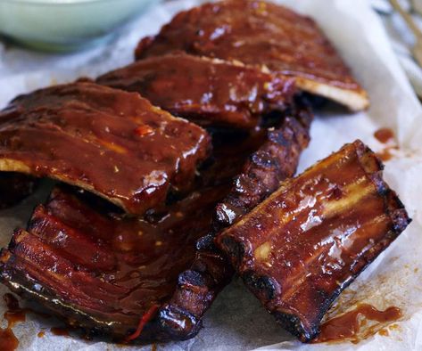 American-style spare ribs Australian Foods, Pork Spare Ribs Recipe, Spare Ribs Recipe, Chicken Pie Recipe, Sticky Pork, Beef Marinade, Pork Spare Ribs, Pork Dinner, Ribs Recipe