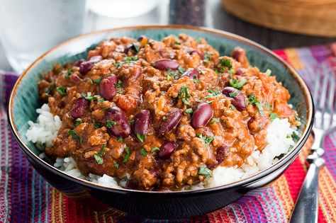 Classic Chilli Con Carne Chilli Con Carne Recipe, Chili Con Carne Recipe, Carne Recipe, Spicy Stew, Con Carne Recipe, Classic Chili, Chilli Recipes, Diner Recipes, God Mat