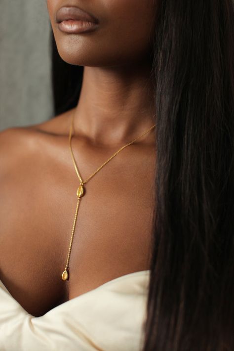 Dainty Jewelry Black Women, Mexico Fits, African Gold, Ankh Necklace, Necklace Stack, Gold Lariat Necklace, Prom 2024, Cross Earrings Studs, Cowrie Shells