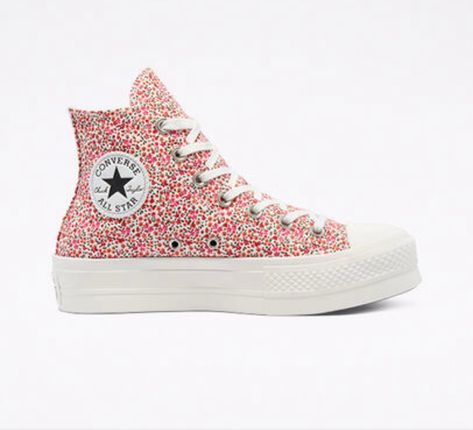 Floral Converse, Converse Vintage, Platform Chucks, Shoe Converse, Womens High Top Shoes, Cute Converse, Converse Platform, Chuck Taylor All Star Lift, Platform Converse