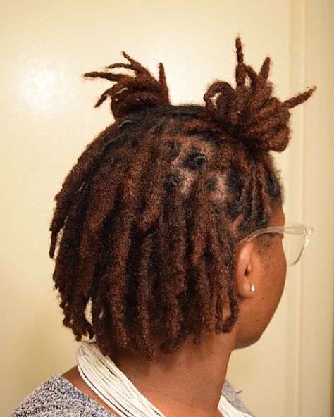 Styling Short Dread Locks, Baby Locs Styles, Styling Short Locs, Short Locks Hairstyle, Braided Hairstyles With Weave, Short Hair Locs, Short Locs Hairstyles Starter, Very Short Locs, Short Starter Locs Hairstyles