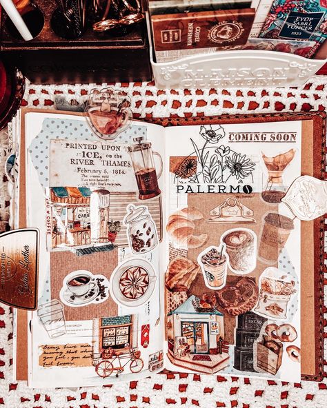 Vintage Theme Scrapbook, Vintage Theme Journal Ideas, Bullet Journal Vintage, Victorian Journal Aesthetic, Coffee Junk Journal Ideas, Coffee Themed Junk Journal, Tea Journal, Cute Scrapbooks, Scrapbook Design Layout