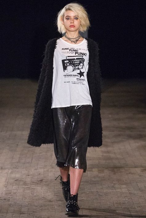 R13 Fall 2016 Punk Rocker Outfits, Kurt Cobain Style, Grunge Outfits Fall, R13 Denim, Punk Chic, Rocker Outfit, Grunge Chic, Punk Grunge, Estilo Punk