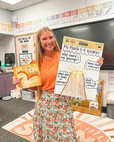 Rachel Bell | 💛INTERRUPTING LESSON🧡 *don’t forget to save!* if you’re a teacher then you know the first few weeks are hard for kiddos to get back in the... | Instagram Rachael Whiteread, Rachel Bell, Rachels Challenge, Teaching Board, Re A, Get Back, Life Skills, The First, Instagram