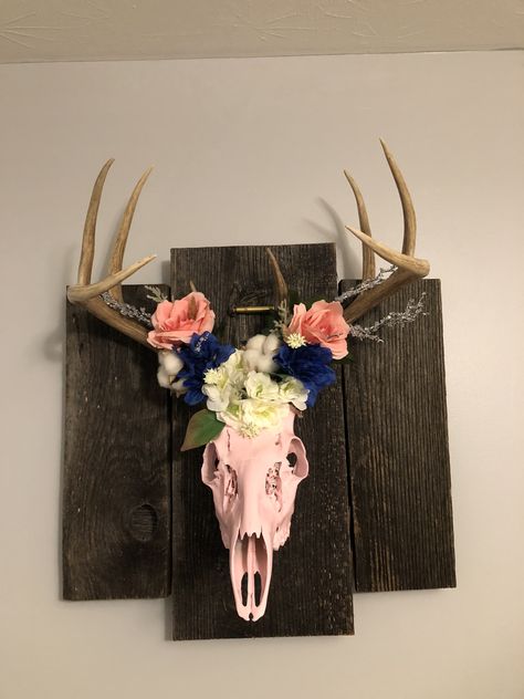 European Mount European Mount Decor, European Deer Mount Ideas, European Mount Ideas, Deer Mount Ideas, European Mounts, Euro Mounts, Deer Head Decor, Deer Skull Art, Skull Ideas