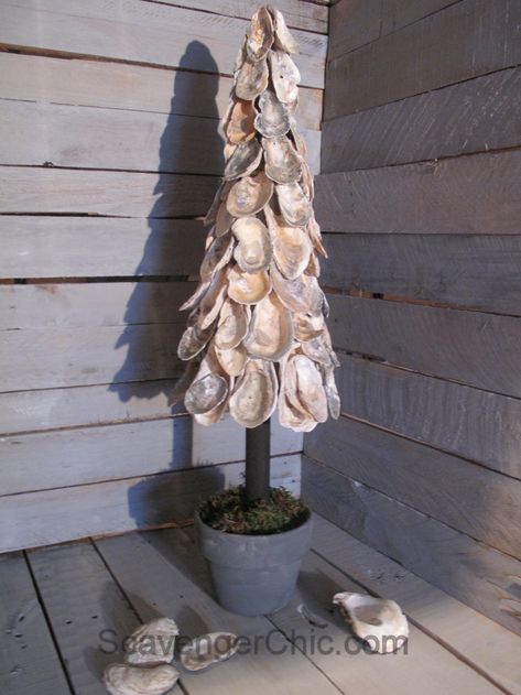 Oyster Shell Tree, beachcombing and seashell projects Oyster Garland, Oyster Shell Tree, Oyster Crafts, Oyster Shells Decor, Shell Tree, Oyster Shell Art, Sea Shells Diy, Shell Projects, Oyster Shell Crafts