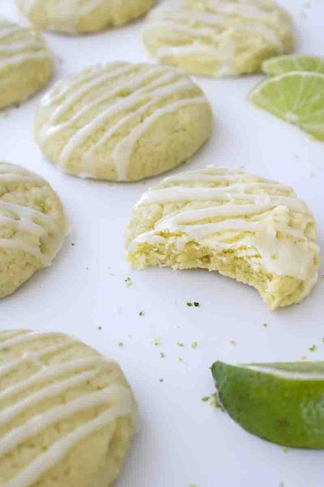 Key Lime Cookie Recipe, Lime Dessert Recipes, Key Lime Recipes, Key Lime Cookies, Key Lime Desserts, Chocolate Rice Krispie Treats, Lime Cookies, Lime Desserts, Couscous Salat