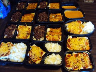 Frugal Like Grandma: Home Made Tv Dinners Frozen Microwave Meals, Individual Freezer Meals, Grandma Home, Microwave Dinners, Single Serve Meals, Season Recipes, Freezer Dinners, Freezable Meals, Freezer Meal Planning