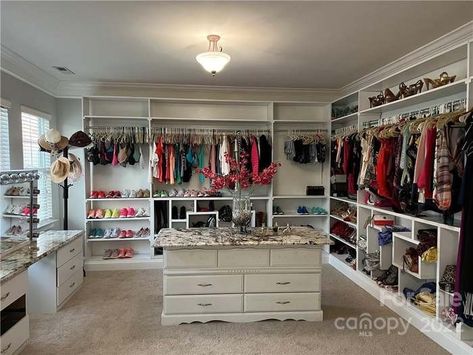 Closet Room Design Layout, Transform Bedroom Into Closet, Room To Closet Convert, Bedroom Into Closet Ideas, Closet Inspo Aesthetic, Spare Bedroom Into Walk In Closet, Bedroom Into Closet, Spare Room Walk In Closet, Bedroom Turned Closet