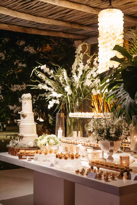 Tulum Wedding Reception, Colombian Wedding Ideas, Dominican Republic Decor, Dominican Wedding Traditions, Venezuelan Wedding, Dominican Republic Wedding Ideas, Dominican Republic Wedding Decor, Caribbean Wedding Theme, Wedding In Dominican Republic Ideas