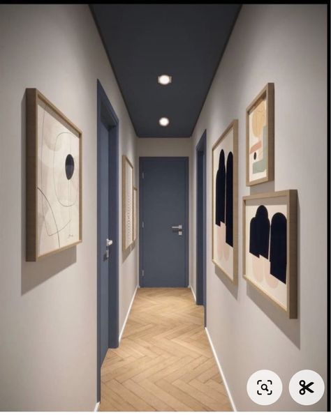 Apartment Corridor Ideas, Narrow Hallway With Doors, Painting Hallway Ideas, Passage Decor Ideas, Hall Wall Painting, Corridor Wall Design, Blue Hallways, Passage Wall Design, Passage Decor