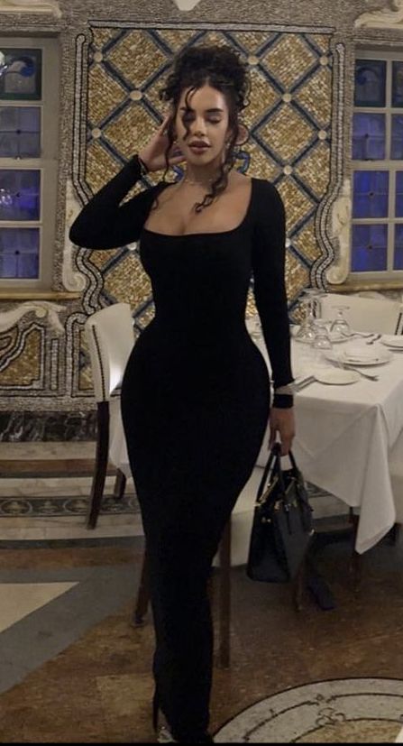 Skims Dress Dressed Up, Dark Feminine Clothes Aesthetic, Prom Dresses For Thick Body Types Short, Date Night Aesthetic Outfit, Black Dress Vacation Outfit, Popilush Dress Outfit, Dark Feminine Outfits Black Women, Asthetic Pose For Women, Dark Feminine Aesthetic Plus Size