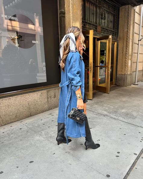 It’s the denim trench coat for me💙🤌🏻 #nyfw #outfit Comment LOVE NYC to receive outfit details directly to your DM #nyfashion #style #nyc Long Jean Coat Outfit, Long Denim Coat Outfit, Barn Coat Outfit, Blue Trench Coat Outfit, Denim Trench Coat Outfit, Denim Coat Outfit, Coated Jeans Outfit, Trench Coat Outfit Winter, Euro Winter