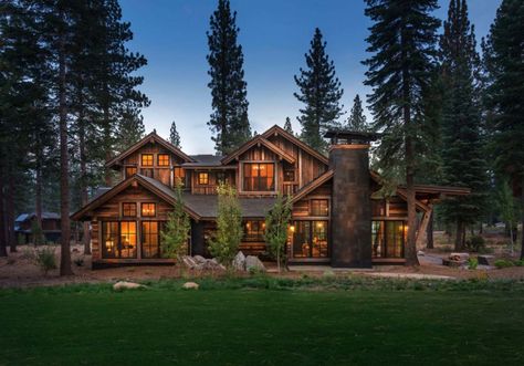 Contemporary Mountain Home-Dennis Zirbel-02-1 Kindesign Log Cabin Homes, Chalet House, Contemporary Mountain Home, Mountain Home Exterior, Martis Camp, Modern Mountain Home, Contemporary Exterior, Getaway Cabins, House Hunters