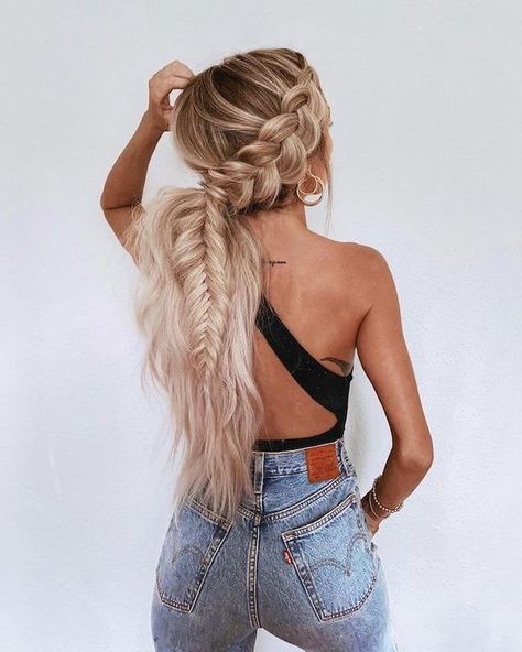 Braided Ponytails, Rainy Day Hairstyles, Hoco Hair Ideas Short, Romantic Hairstyles, Short Straight Hair, Hoco Hair Ideas, Hoco Hair, Braids For Long Hair, Homecoming Hairstyles