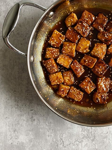 Tofu Honey Garlic Soy Sauce, Tofu Recipes Honey Garlic, Honey Glazed Tofu, Hot Honey Tofu, Garlic Tofu Recipes, Honey Tofu, Honey Garlic Tofu, Tofu Bites, Garlic Tofu