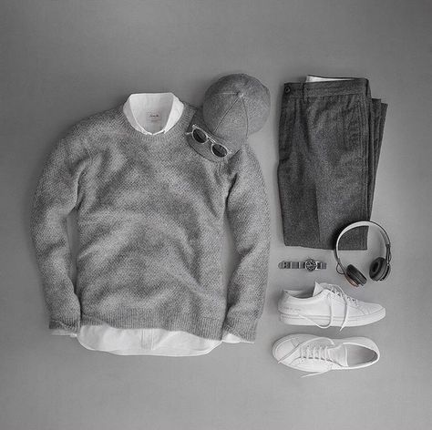 Herren Style, Mens Casual Dress Outfits, Sweater Outfit, Outfit Grid, Mens Fashion Casual Outfits, Mens Casual Dress, Men Style Tips, Men Fashion Casual Outfits, 가을 패션