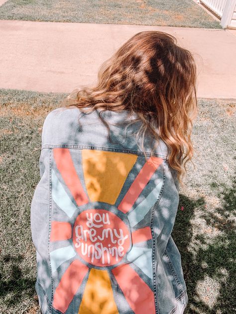 hand painted denim jacket #denimjacket #handpainted Bloomer, Painting Jacket Ideas, Painting Jean Jacket Ideas, Painting A Jean Jacket, Painted Jean Jacket Ideas Easy, Painting On Jeans Jacket, Denim Jacket Hand Painted, Painting A Denim Jacket, Handpainted Jean Jacket