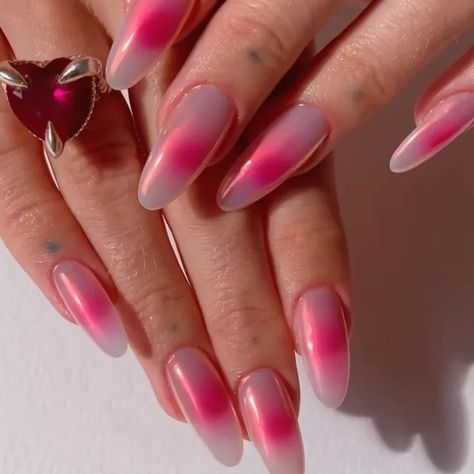 2023 Blue Nail Trends, Celebrity Nails Trends 2023, Top Nail Trends 2023, Celebrity Nails 2023, Nail Ideas For February, Summer Nail Almond, European Nails Trends, Spring Nail 2023, Nail Designs Trending Now