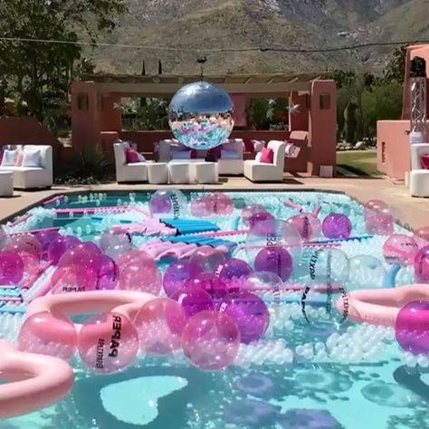 Who's ready to party? @prettylittlething #PLTxPAPER #Coachella Runway Party Ideas, Pool Party Ideas For Adults, Pool Party Ideas, Party Ideas For Adults, Desert Party, Pool Party Games, Sleepover Birthday Parties, Birthday Goals, Fiesta Tropical