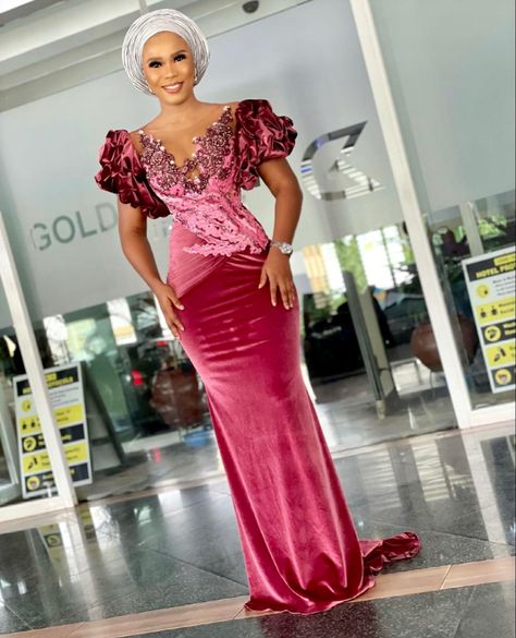 #nigeria #nigerianwedding #nigeriandressstyles #bellanaijaweddings #bellanaija #asoebi #asoebibella Plus Size Evening Wear, Lace Asoebi Styles, Embroidery Gown, Prom Dress Mermaid, Nigerian Dress, Nigerian Lace Styles, Velvet Dress Designs, African Styles, Lace Gown Styles