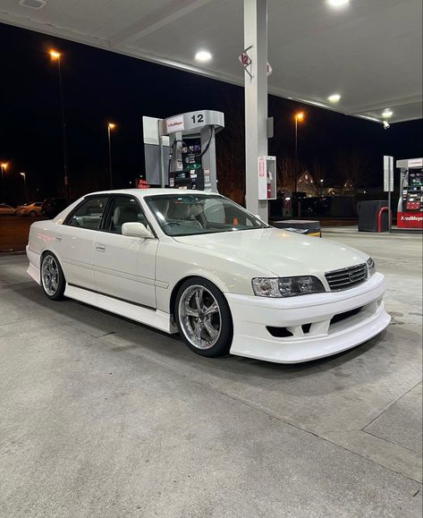 2000s Jdm Cars, Toyota Jzx100 Chaser, Early 2000s Cars, Cars 2000s, Car 2000s, 90s Toyota, Jdm 90s, 90s Japanese Cars, Toyota Jzx100