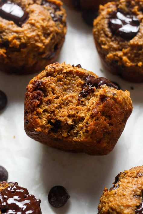 Protein Pumpkin Muffins, Pumpkin Protein Muffins, High Protein Muffins, Organically Addison, Pumpkin Protein, Pumpkin Recipes Healthy, Gluten Free Protein, Pumpkin Muffin Recipes, Healthy Protein Snacks