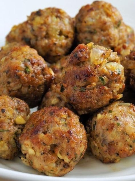 Easy Family Recipes | These balls are my husband's ultimate weakness | Facebook Sausage Meat Stuffing, Meat Stuffing, Sage And Onion Stuffing, Sausage Balls Recipe, Sausage Meat, Stuffing Balls, Sausage Stuffing, Easy Family Recipes, Homemade Scones